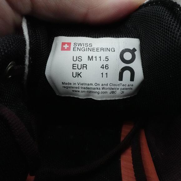 On Running Cloudflow Shoes Mens Size 11.5 Swiss Engineering Athletic Running - Picture 10 of 12